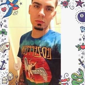 Meet your Posher, Juan